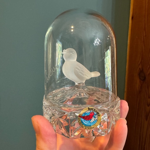 HOFBAUER Signed Byrdes Frosted Bird in a Lead Crystal Dome / Cage, 4.25" Tall. - Picture 2 of 8